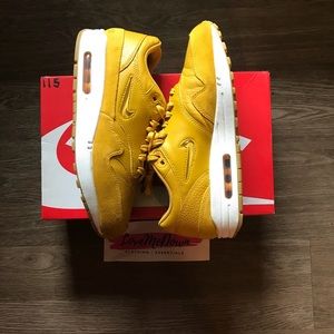Air Max 1 Premium